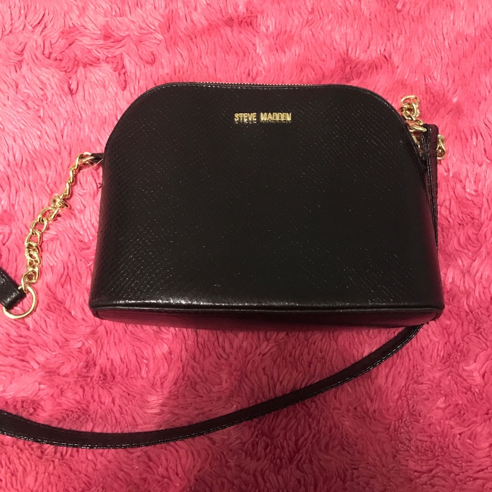 Steve Madden black snake skin crossbody purse!